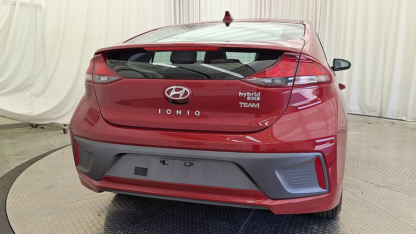 Used 2020 Hyundai Ioniq Blue FWD image 2