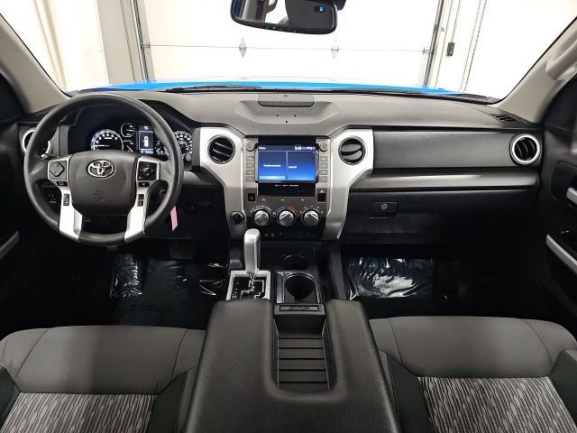 Used 2021 Toyota Tundra SR5 w/ SR5 Upgrade Package AWD/4WD image 30