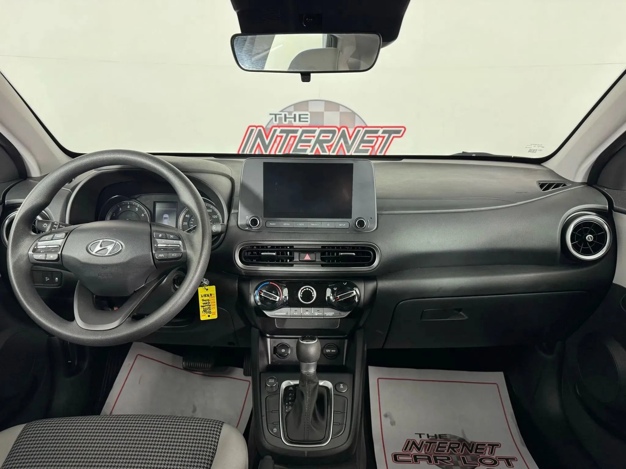 Used 2022 Hyundai Kona SE AWD/4WD image 11