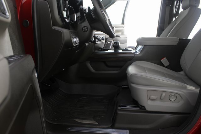 Used 2024 GMC Sierra 1500 SLT w/ SLT Premium Plus Package image 18