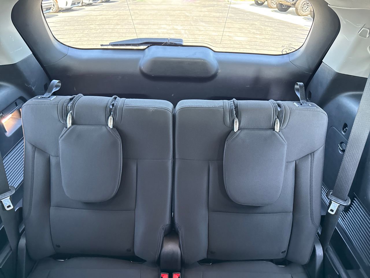 Used 2023 Ford Explorer XLT AWD/4WD image 16