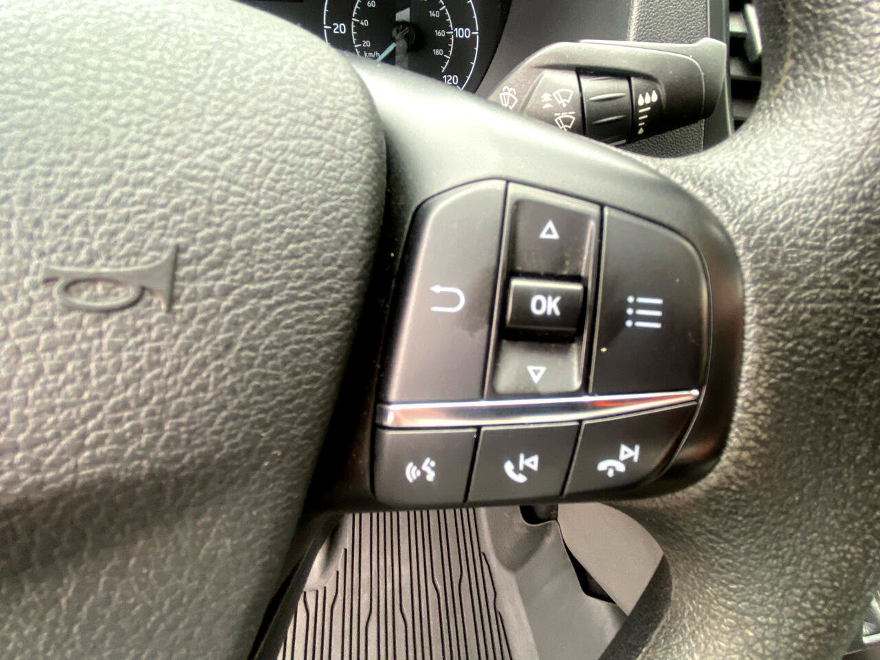 Used 2022 Ford Transit 250 Low Roof AWD image 26