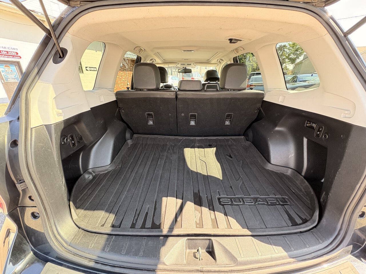 Used 2014 Subaru Forester 2.5i Touring AWD/4WD image 32