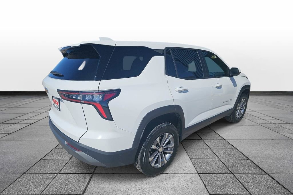Used 2025 Chevrolet Equinox LT FWD image 5