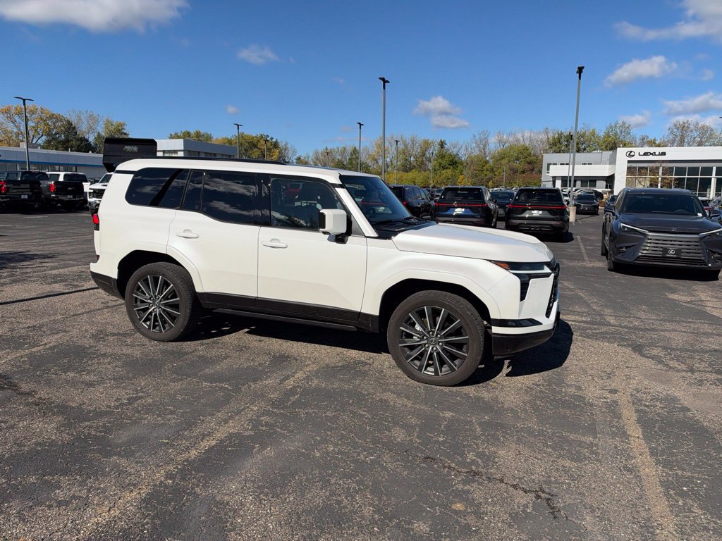 Certified 2024 Lexus GX 550 w/ Accessory Package (2T) AWD/4WD image 13