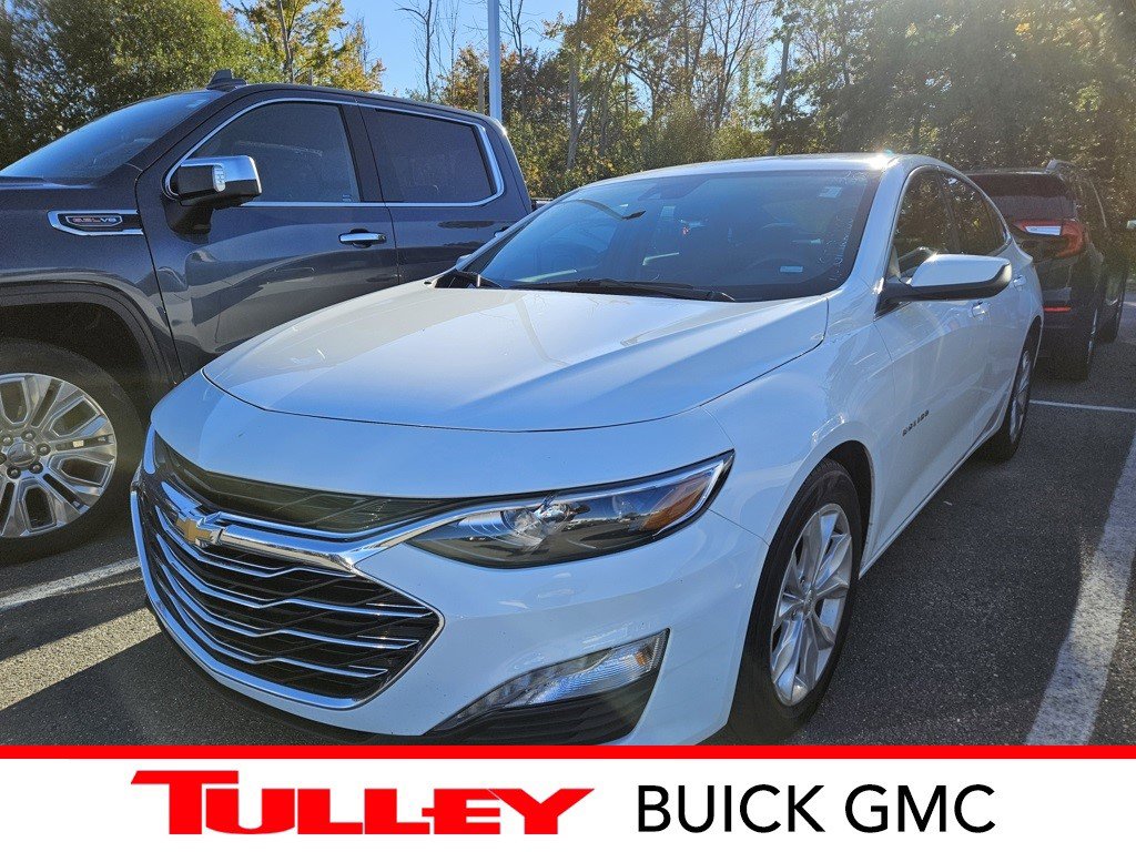 Certified 2025 Chevrolet Malibu LT image 1
