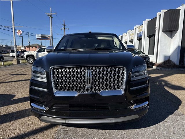 Used 2019 Lincoln Navigator L Black Label w/ Cargo Package image 2