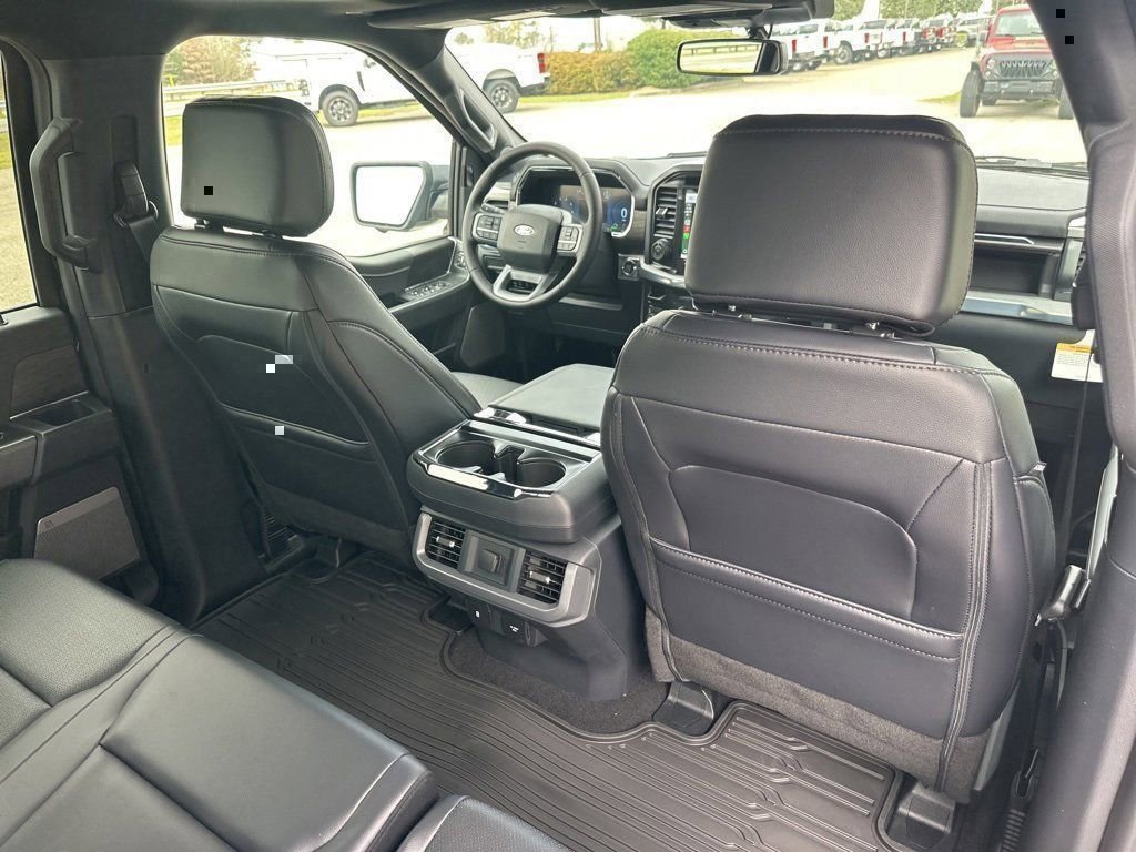 New 2025 Ford F150 Lariat w/ Equipment Group 501A Mid image 32