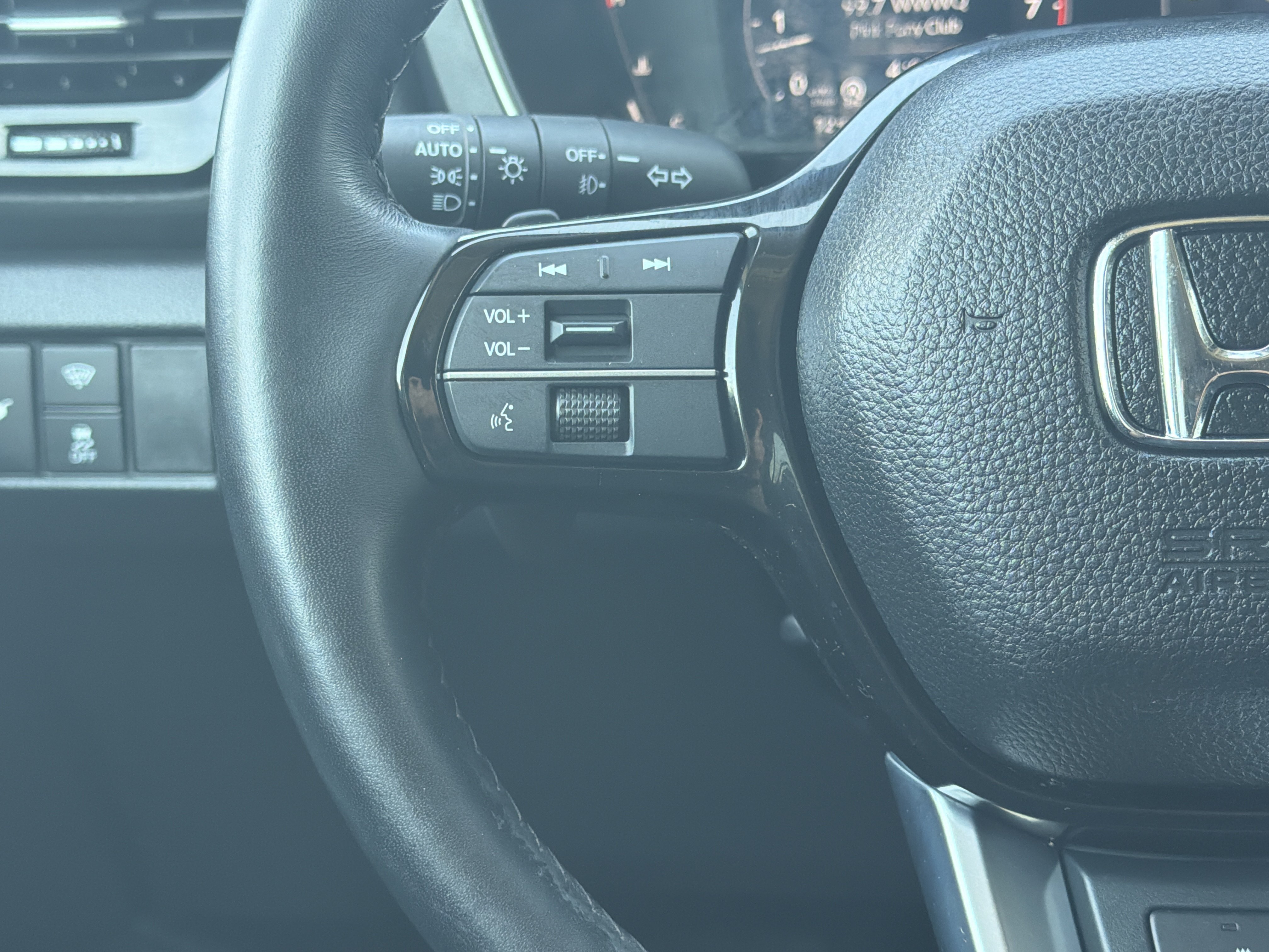 Certified 2024 Honda Pilot Elite image 18