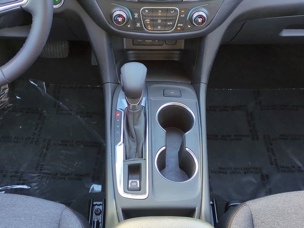 Used 2024 Chevrolet Equinox LT image 19