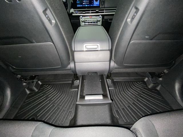 Used 2024 Hyundai Santa Fe SE FWD image 29