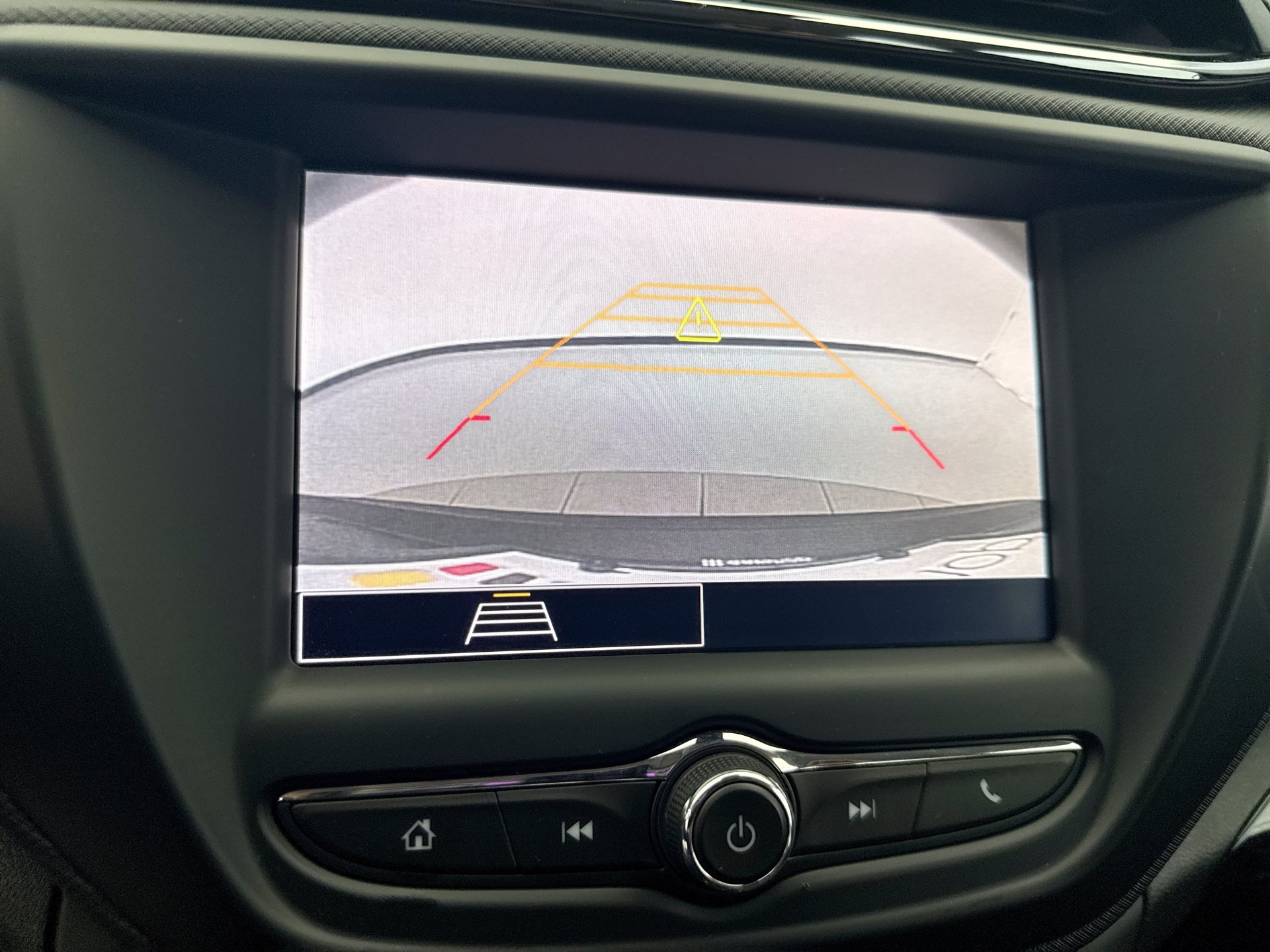 Used 2022 Chevrolet TrailBlazer LS FWD image 15