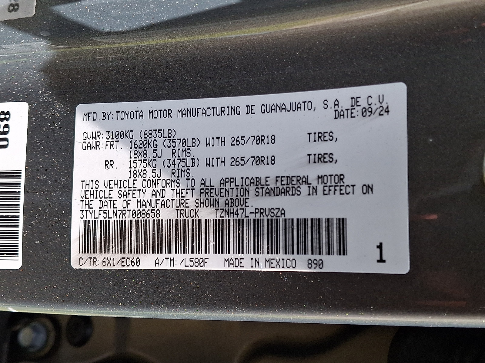 Used 2024 Toyota Tacoma 4x4 Double Cab Hybrid image 29