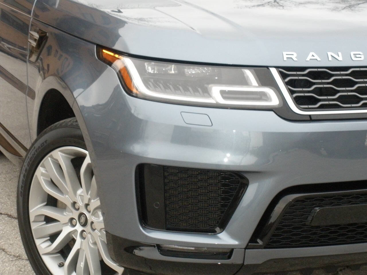 Used 2020 Land Rover Range Rover Sport HSE AWD/4WD image 4