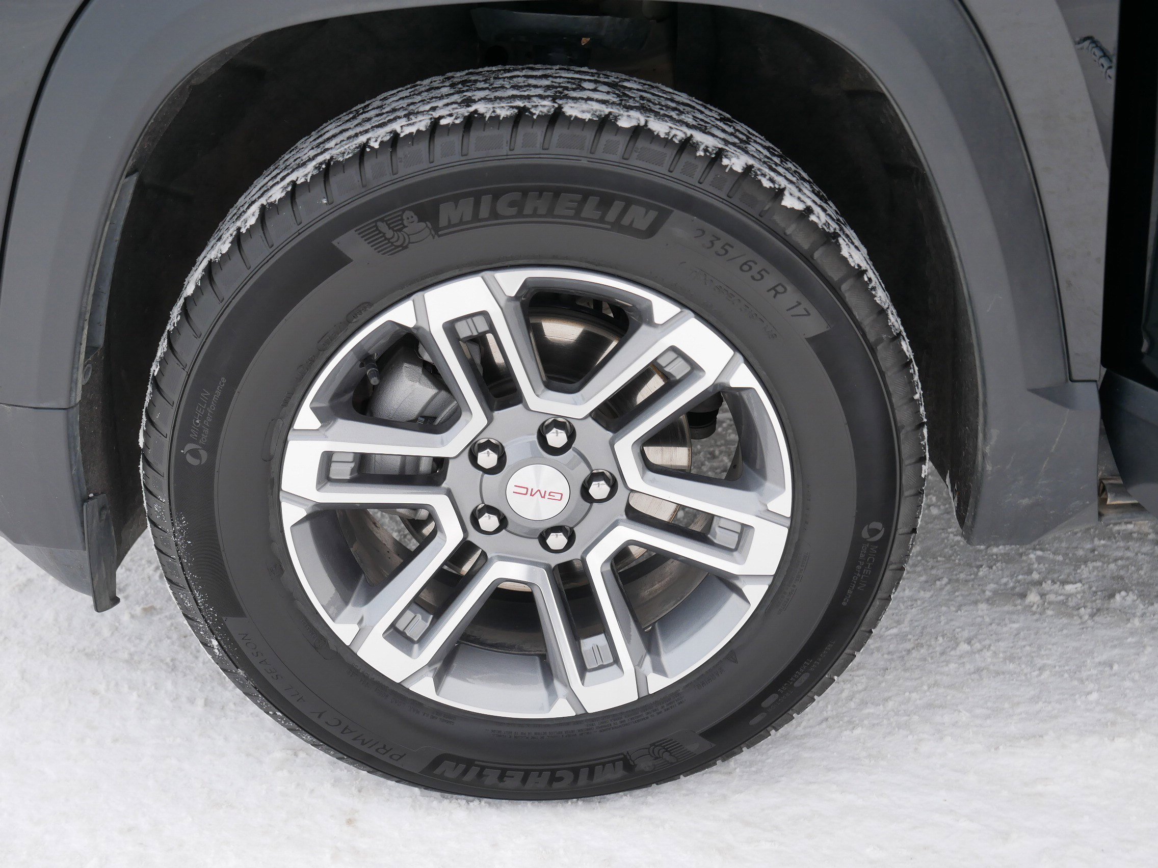 Used 2025 GMC Terrain Elevation image 15