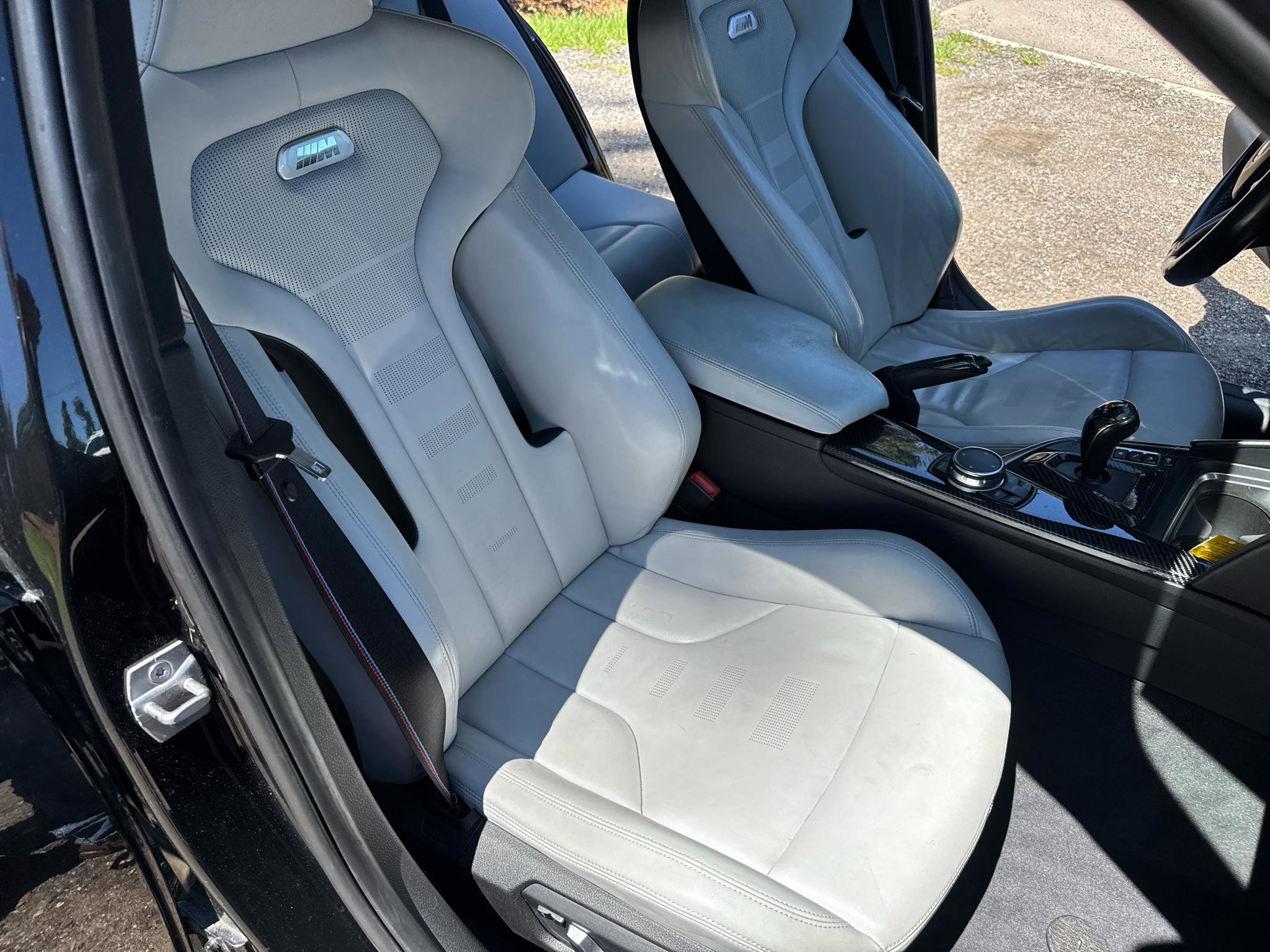 Used 2016 BMW M3 RWD image 25