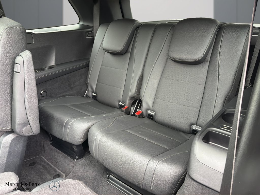 Certified 2025 Mercedes-Benz GLS 450 4MATIC image 17