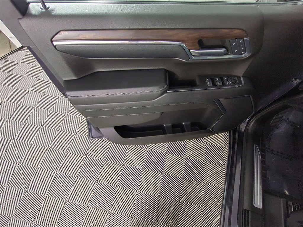 Certified 2024 GMC Sierra 1500 SLT image 22