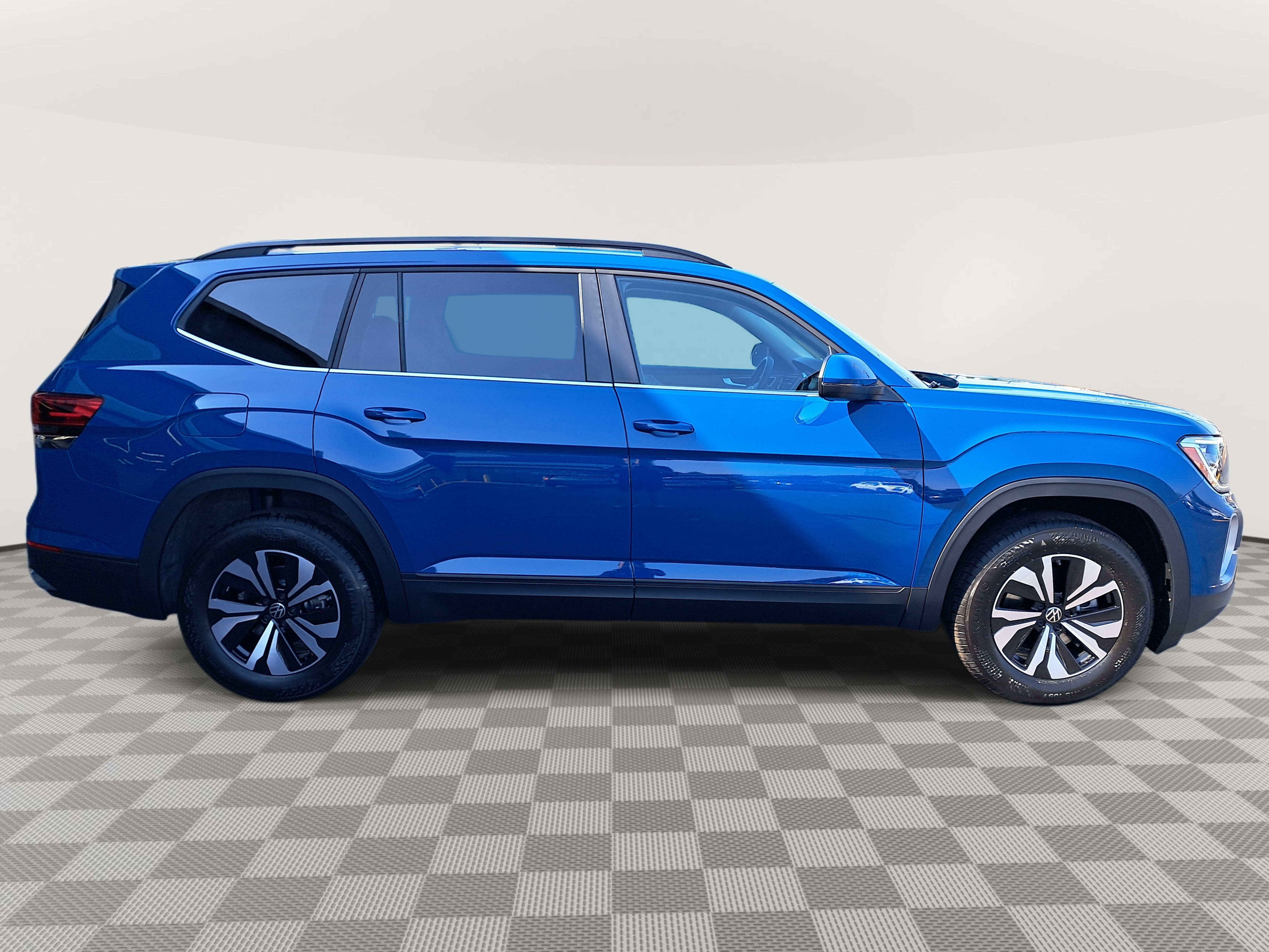 New 2026 Volkswagen Atlas SE image 5
