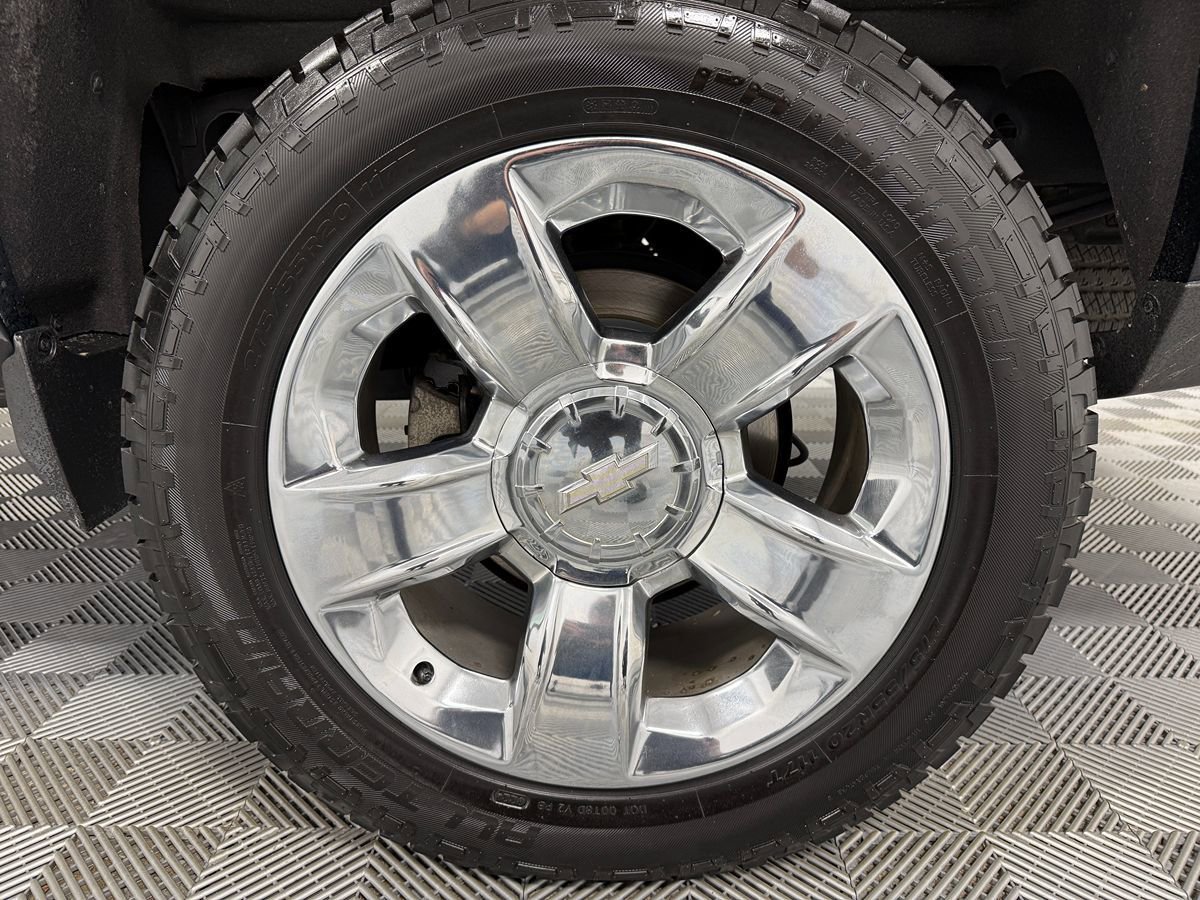 Used 2015 Chevrolet Silverado 1500 LTZ w/ LTZ Plus Package image 29