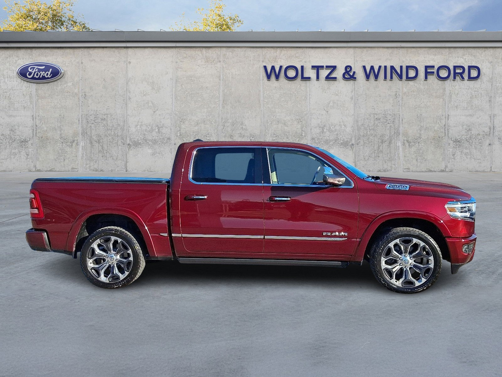 Used 2019 RAM 1500 Limited image 7