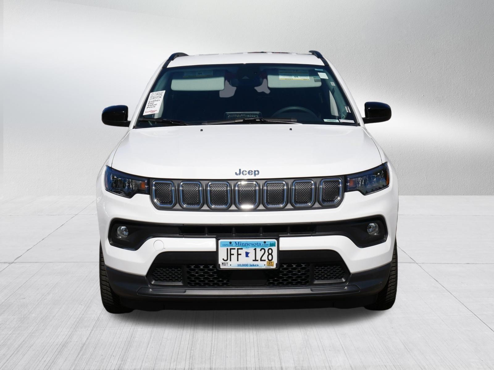 Used 2022 Jeep Compass Latitude AWD/4WD image 2