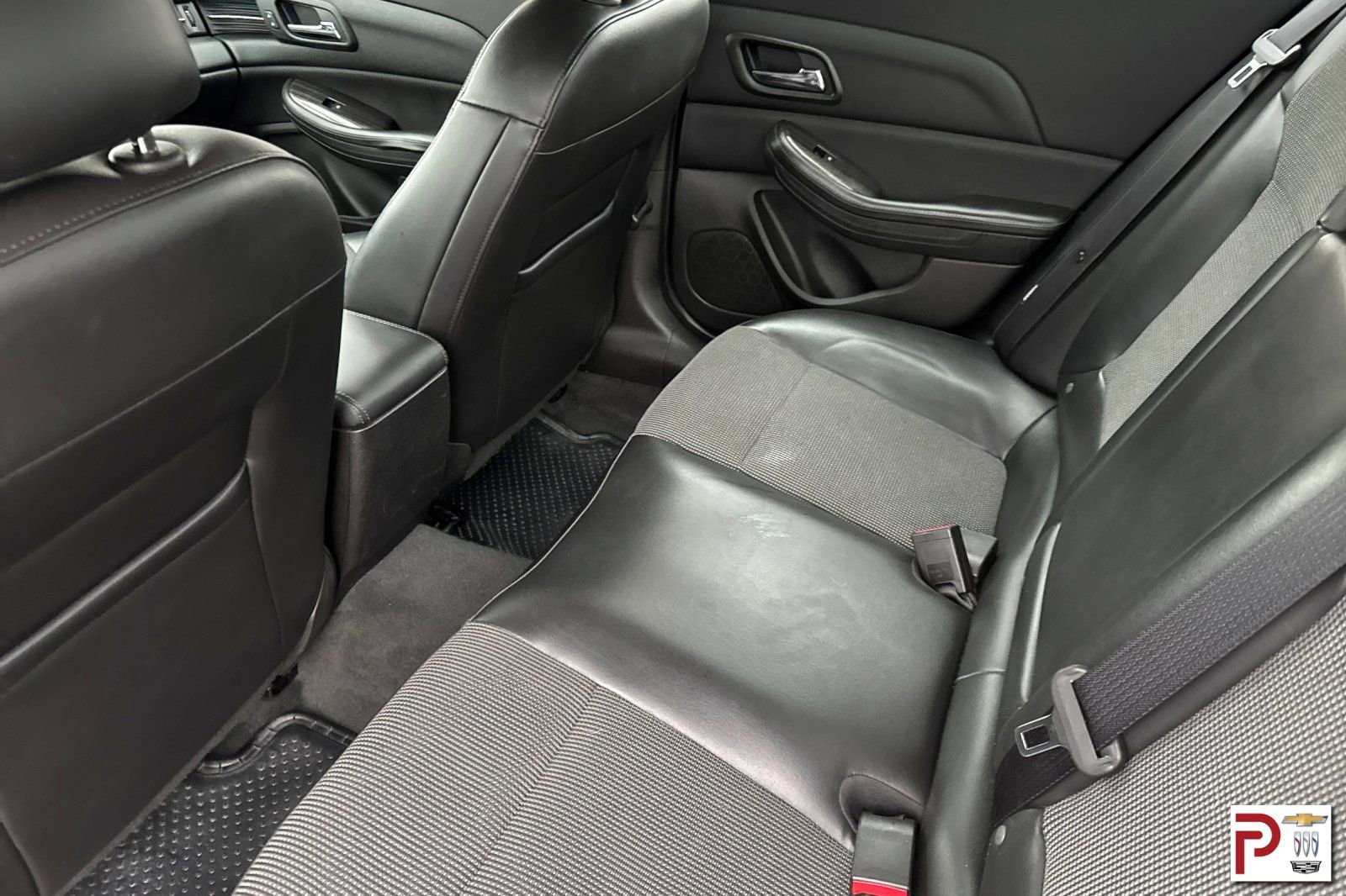 Used 2015 Chevrolet Malibu LT image 13