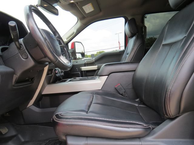 Used 2020 Ford F350 Lariat w/ Tremor Off-Road Package AWD/4WD image 16