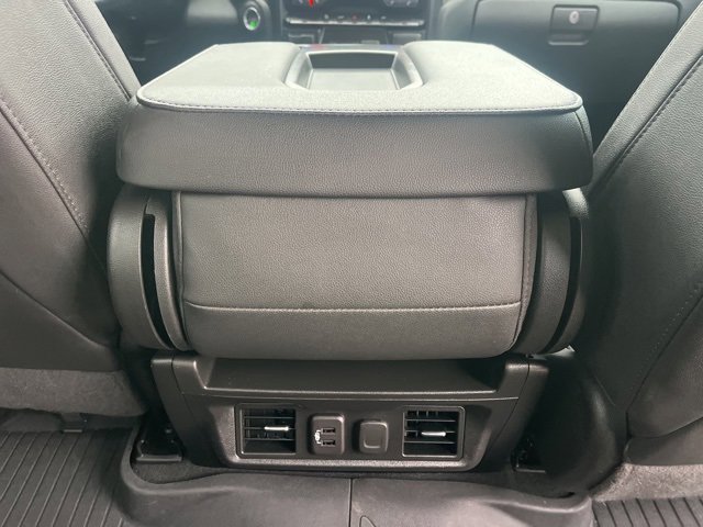 Used 2022 Chevrolet Silverado 3500 LTZ image 51