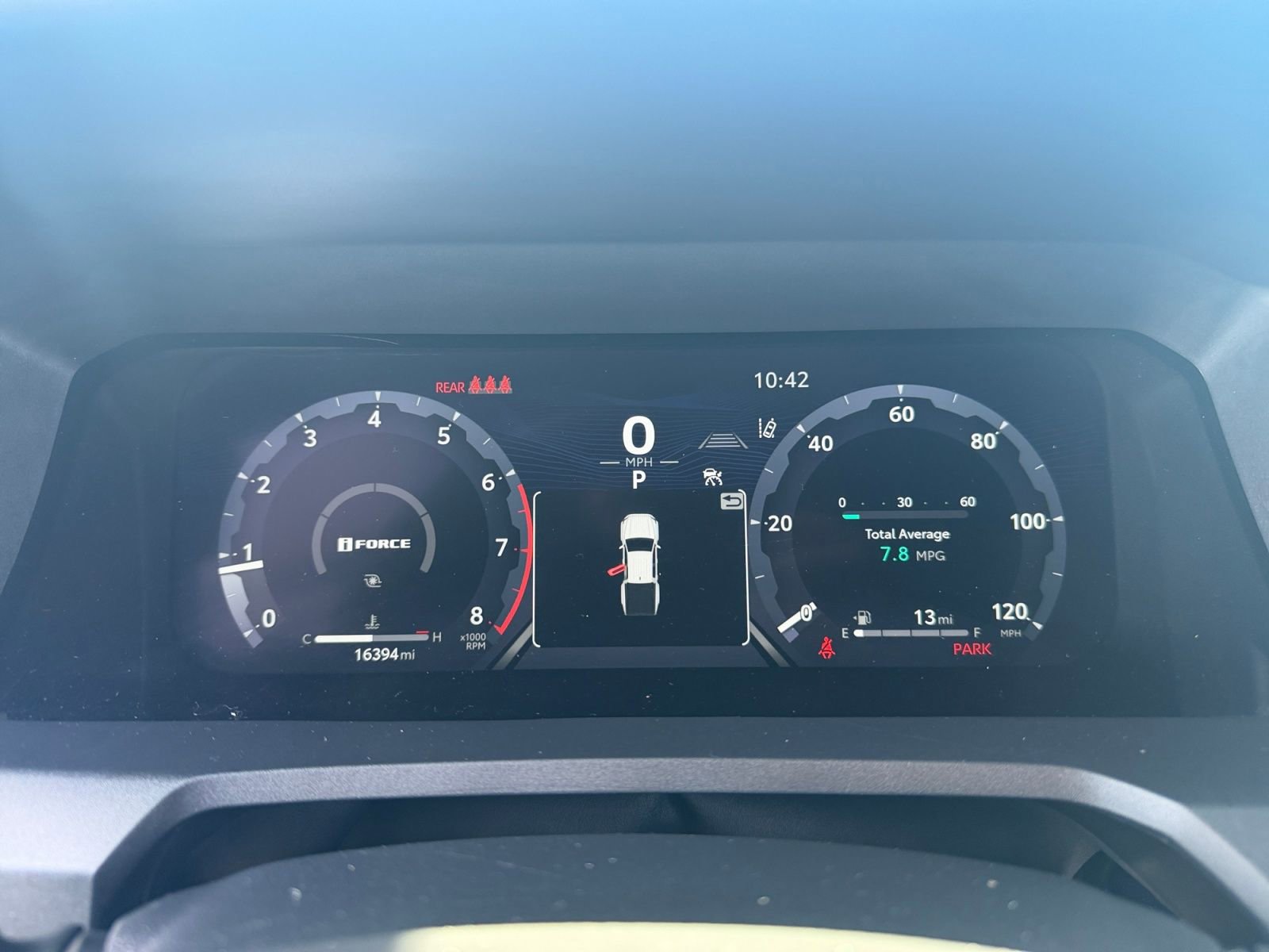 Certified 2025 Toyota Tacoma TRD Off-Road AWD/4WD image 23
