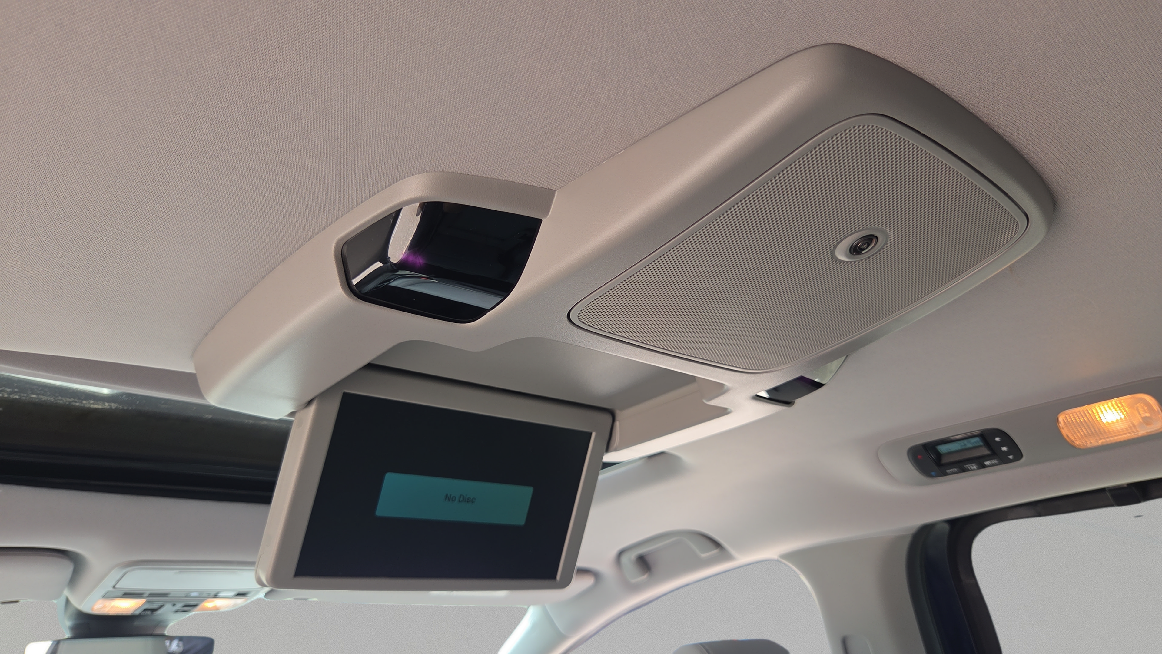 Certified 2023 Honda Odyssey Touring image 14