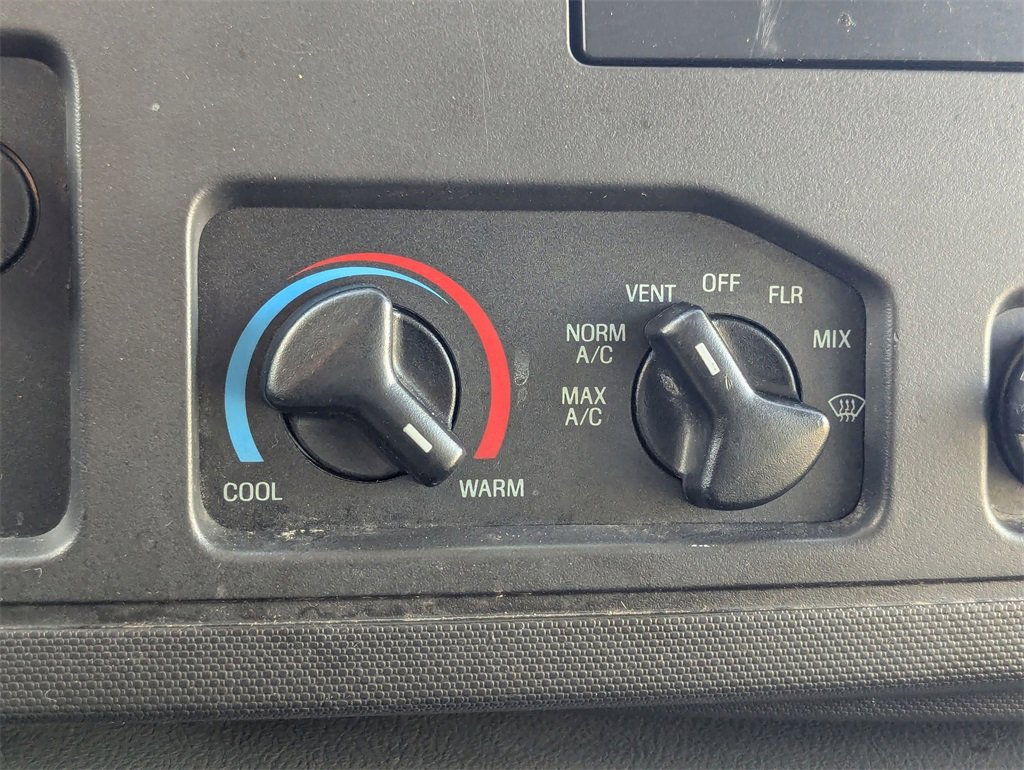 Used 2013 Ford E-250 and Econoline 250 Extended w/ Commercial Cargo Van Pkg image 17