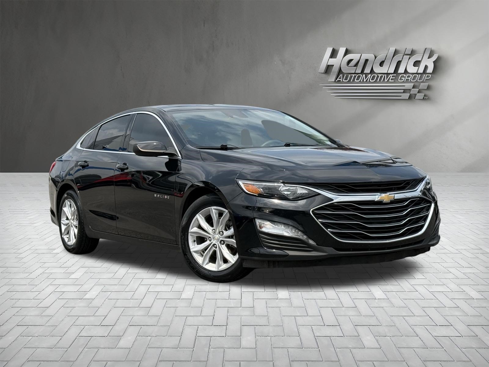 Used 2023 Chevrolet Malibu LT FWD image 2