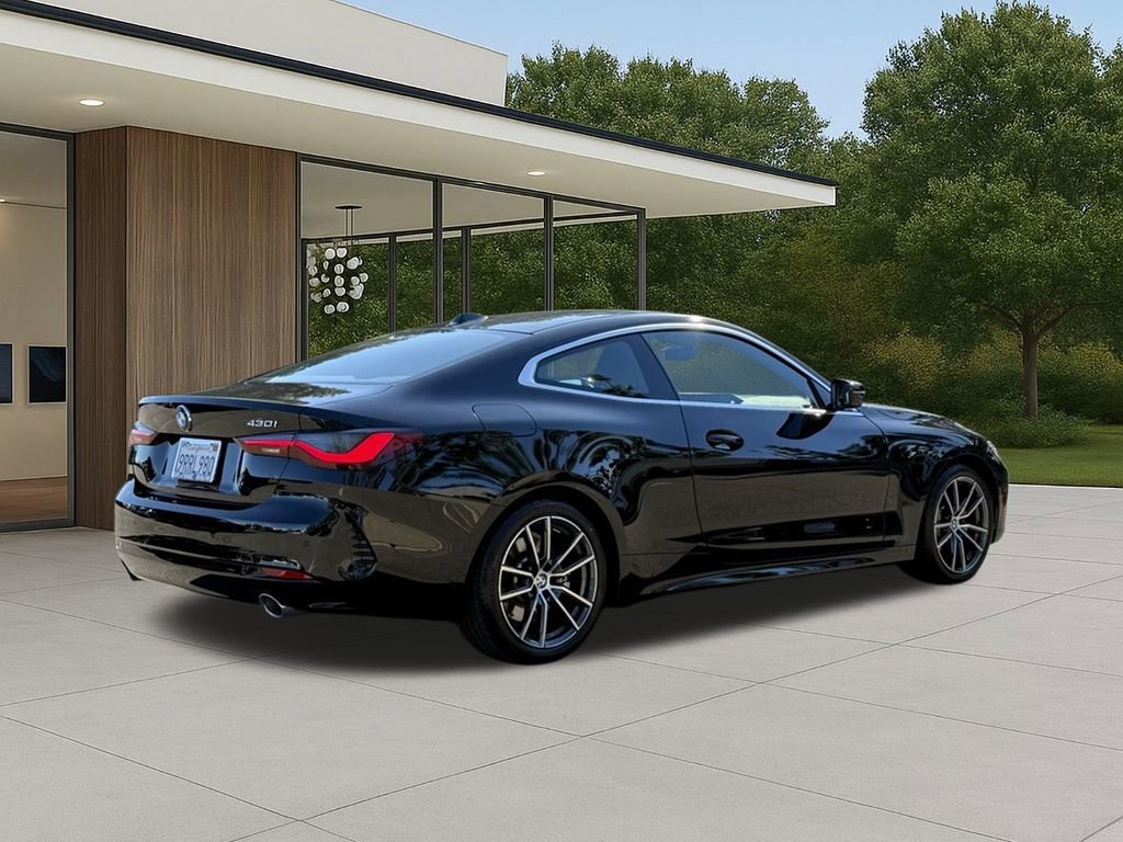Used 2025 BMW 430i Coupe w/ Convenience Package image 7