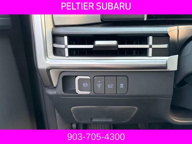 Used 2025 Hyundai Santa Fe SEL FWD image 7