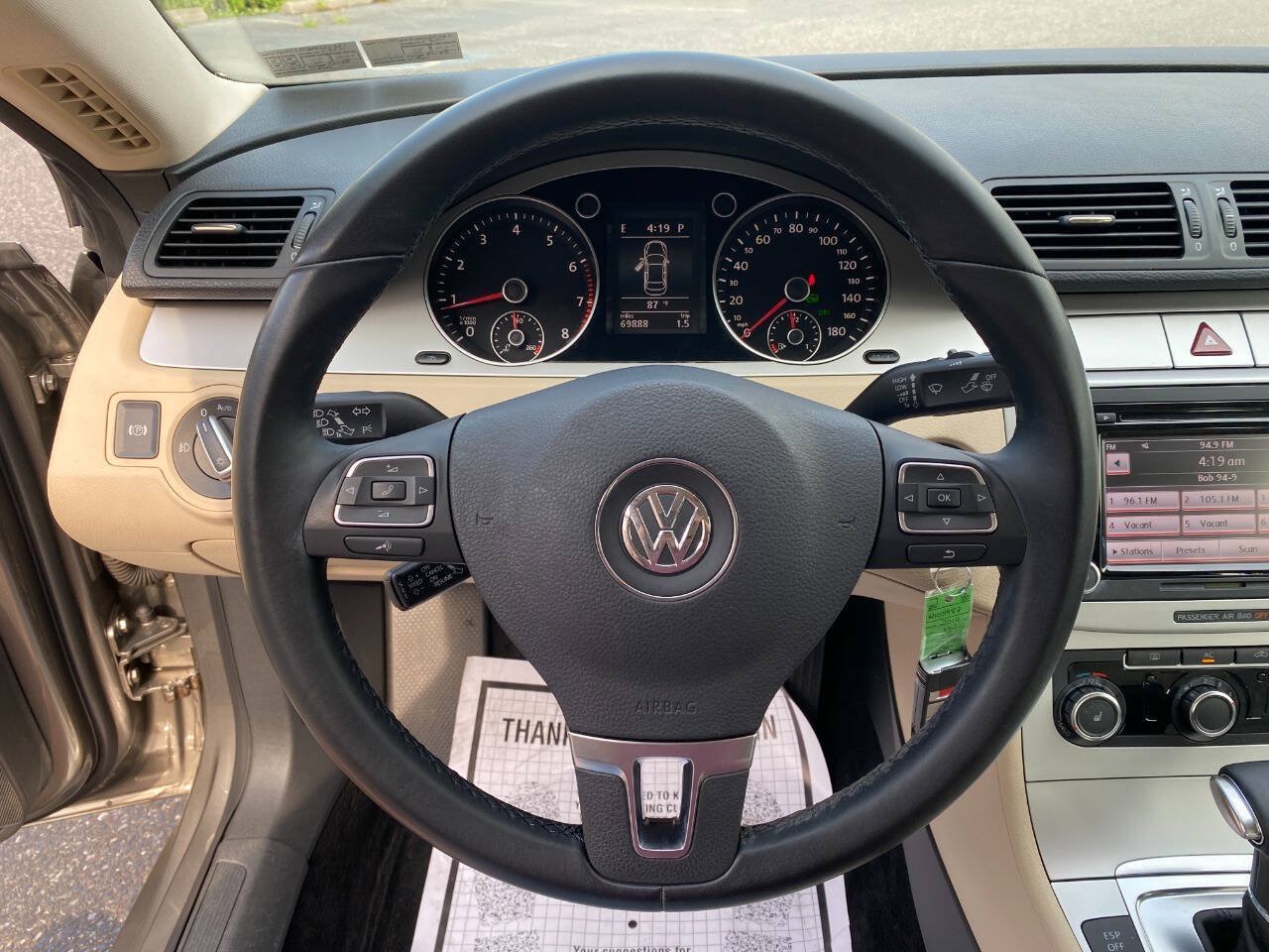 Used 2010 Volkswagen CC Sport FWD image 13
