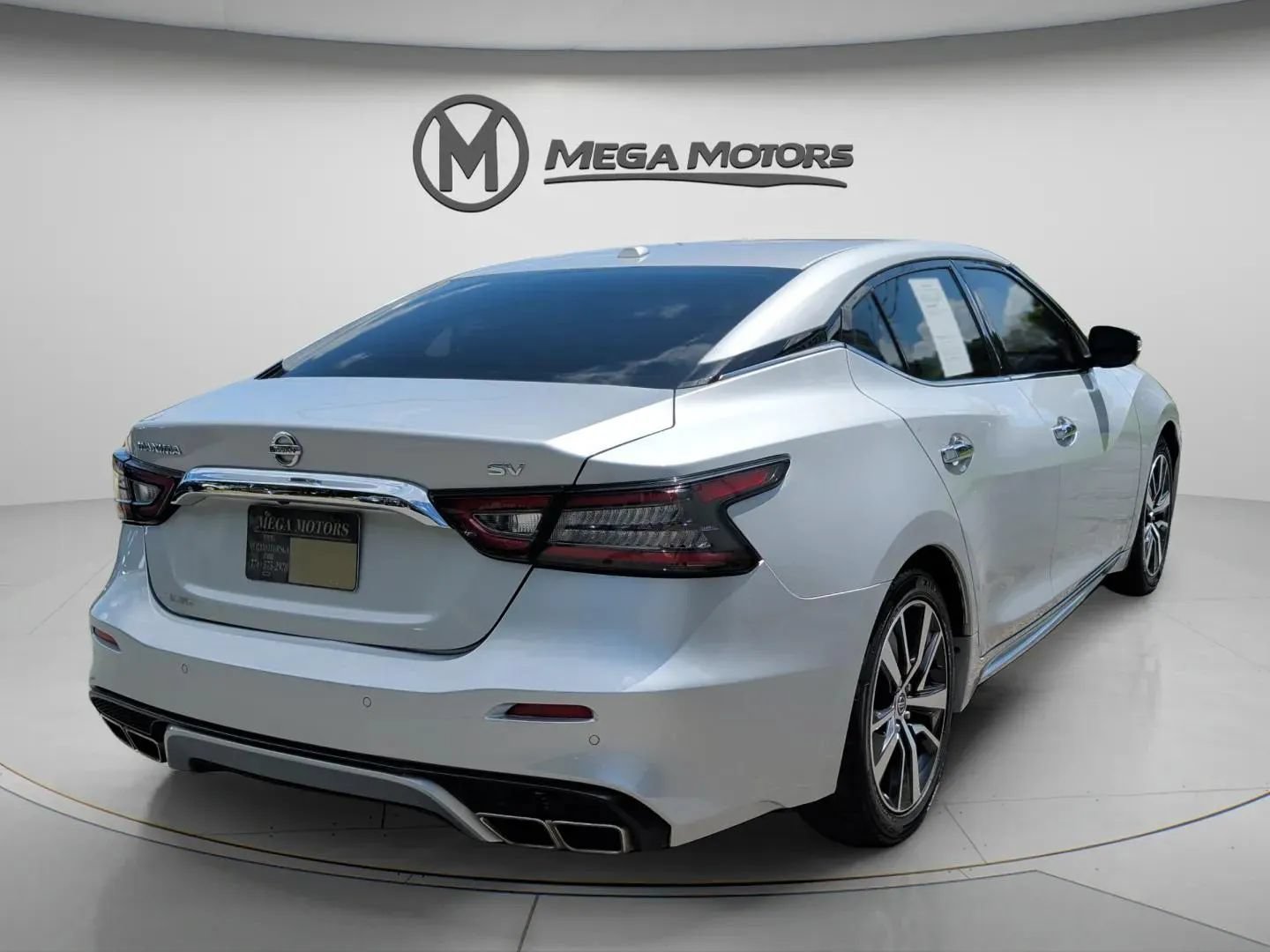 Used 2020 Nissan Maxima 3.5 SV w/ Floor Mat Group FWD image 7