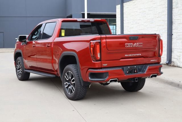 Used 2023 GMC Sierra 1500 AT4 w/ AT4 Premium Package AWD/4WD image 3