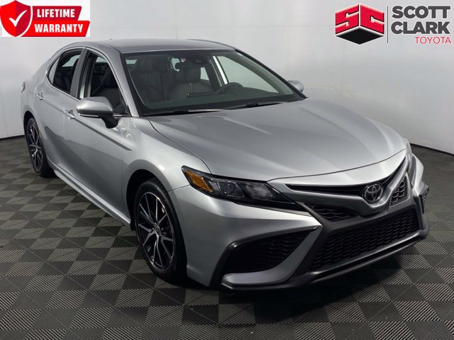 Used 2024 Toyota Camry SE