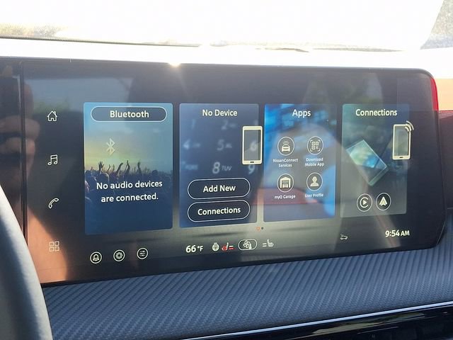 New 2026 Nissan Kicks SR w/ SR Premium Package FWD image 15