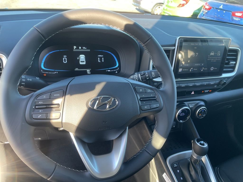New 2026 Hyundai Venue SEL image 16