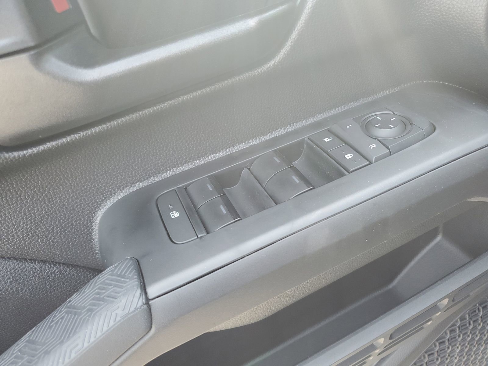 New 2026 Toyota Tacoma SR AWD/4WD image 20