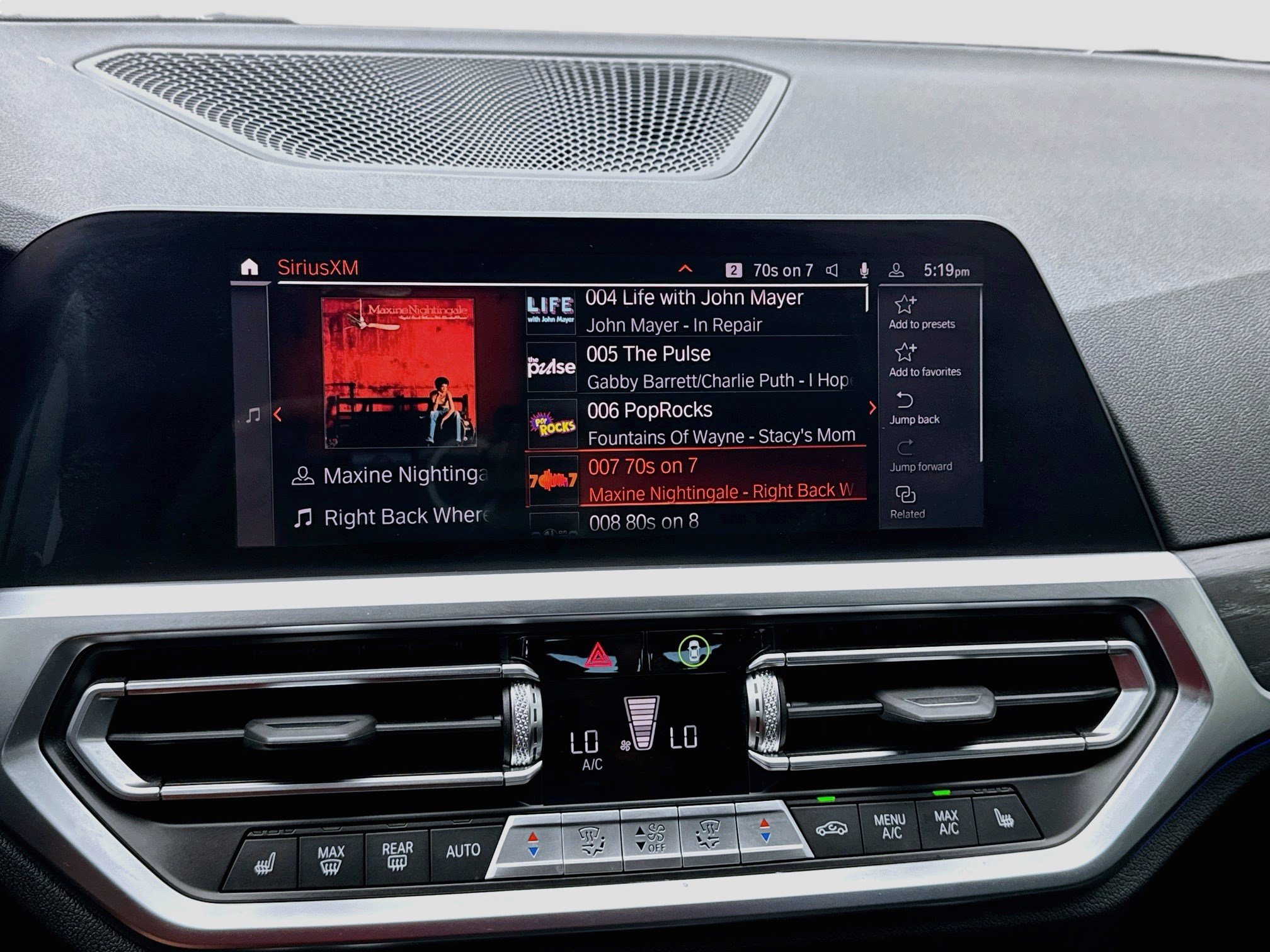 Used 2022 BMW 430i Coupe w/ M Sport Package RWD image 11