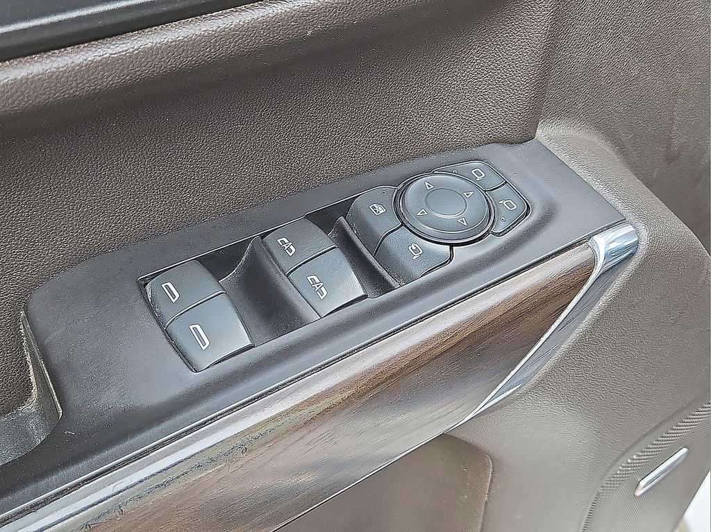 Used 2019 GMC Sierra 1500 SLT AWD/4WD image 22