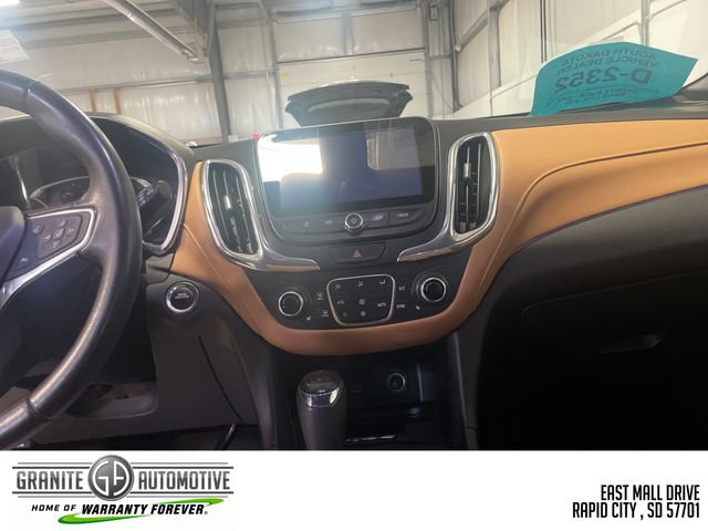 Used 2019 Chevrolet Equinox Premier w/ LPO, Cargo Package FWD image 25