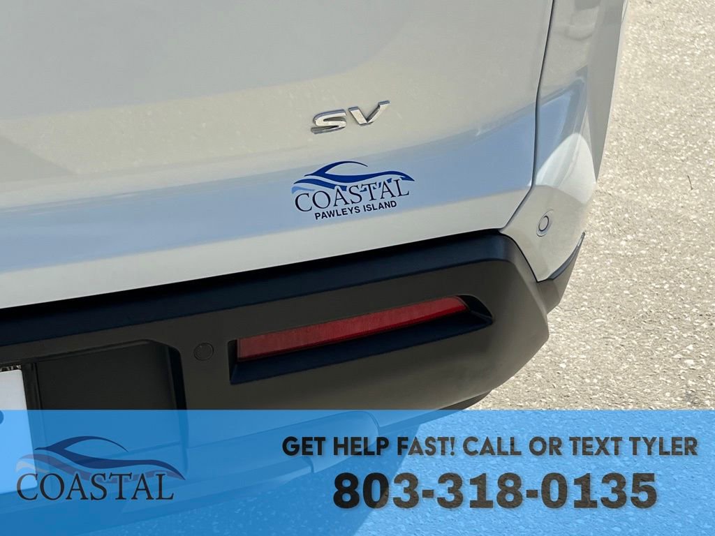 Used 2024 Nissan Pathfinder SV image 29