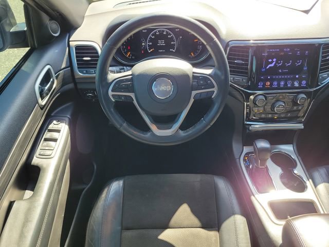 Used 2021 Jeep Grand Cherokee Laredo X RWD image 16