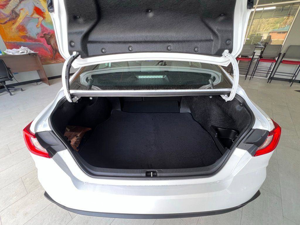 New 2026 Toyota Camry SE w/ Convenience Package FWD image 12