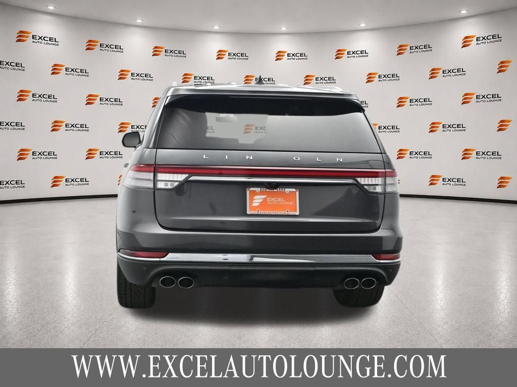 Used 2020 Lincoln Aviator Reserve w/ Equipment Group 202A AWD/4WD image 4
