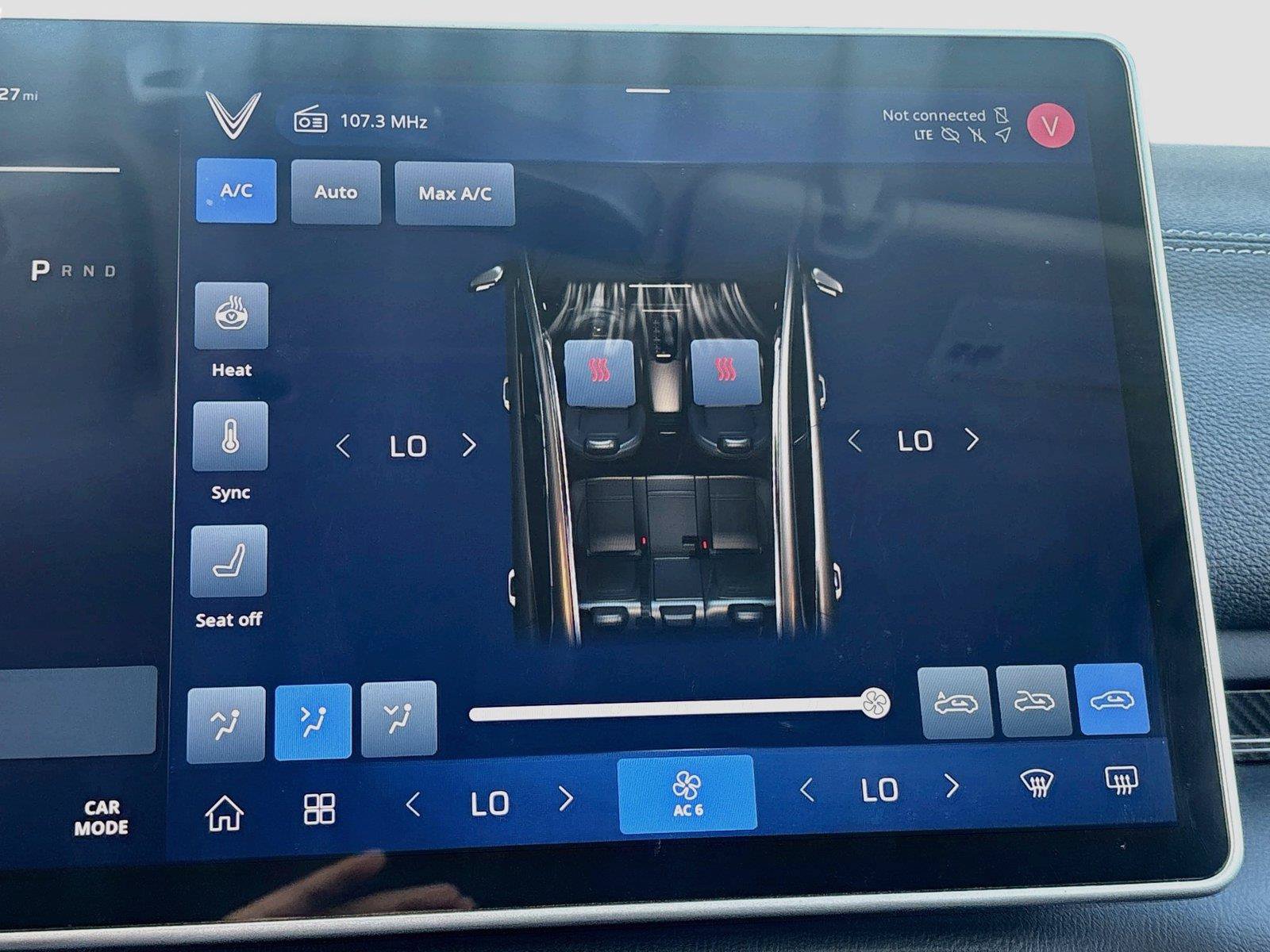 New 2027 VinFast VF 8 Eco AWD/4WD image 16